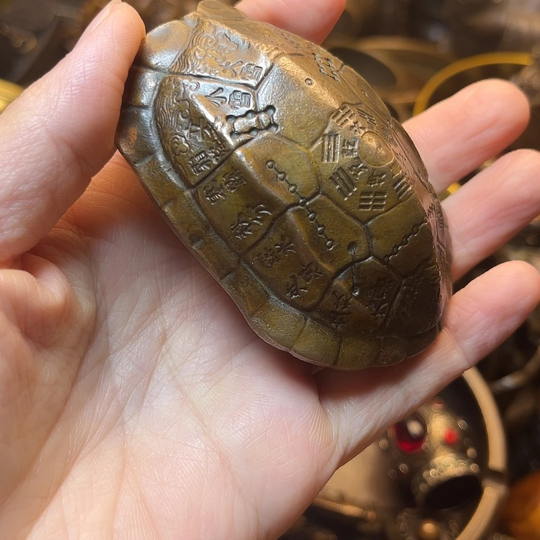 精美铜器工艺品等