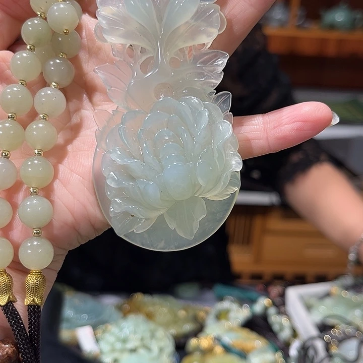 未镶嵌岫玉毛衣链