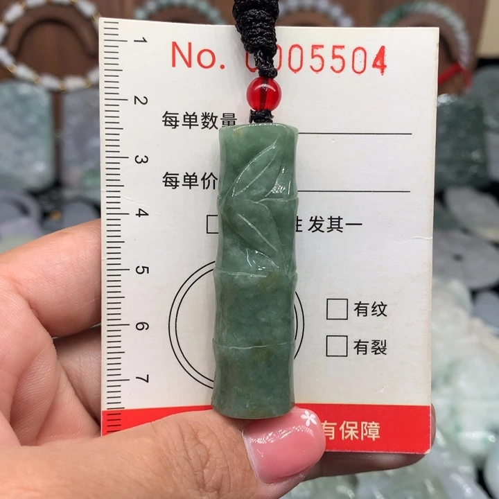 颈饰未镶嵌翡翠11