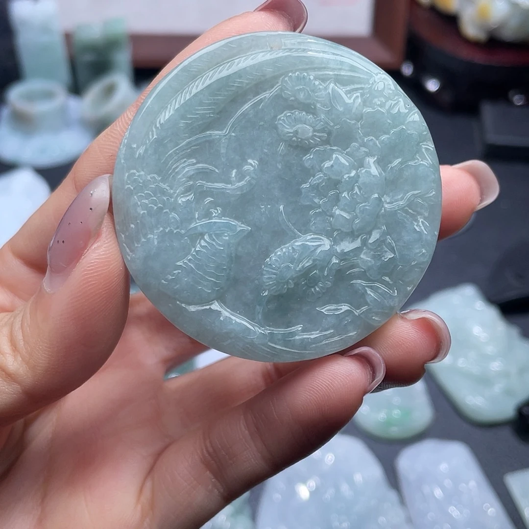 翡翠未镶嵌颈饰翡翠