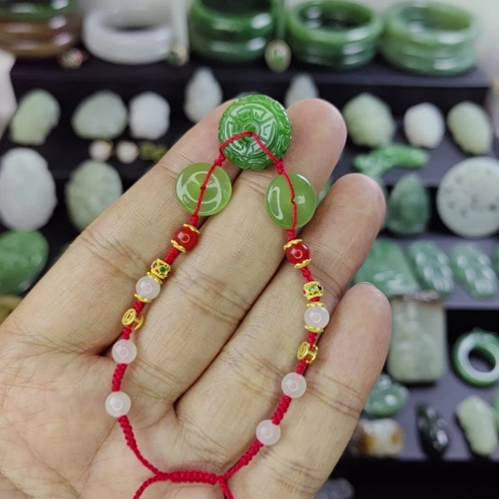 和田玉未镶嵌吊坠(不含链)