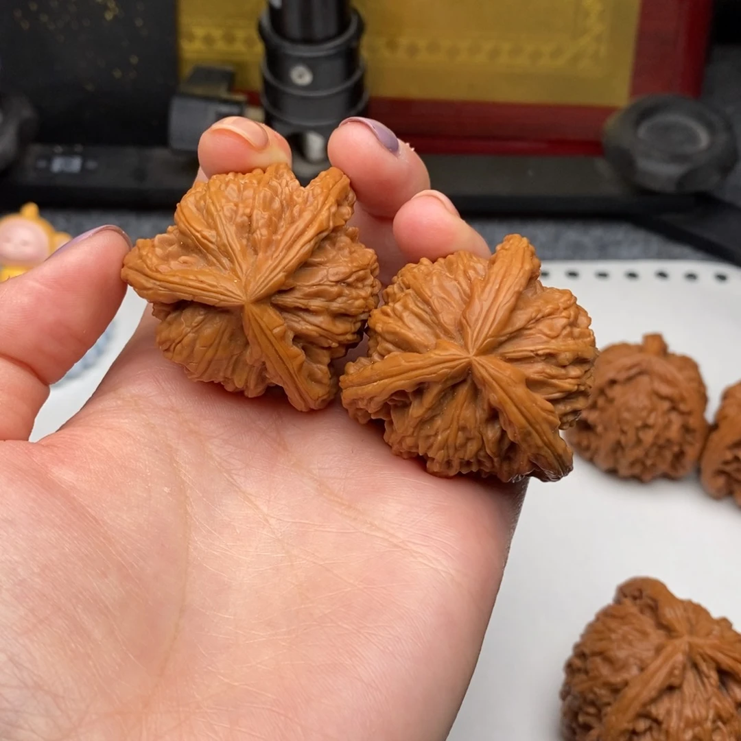 吊坠文玩核桃百**牧