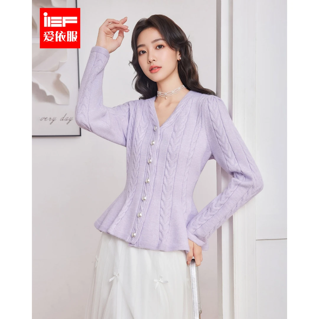 IEF/爱依服2025新款秋冬季时尚百搭v领气质修身毛织上衣
