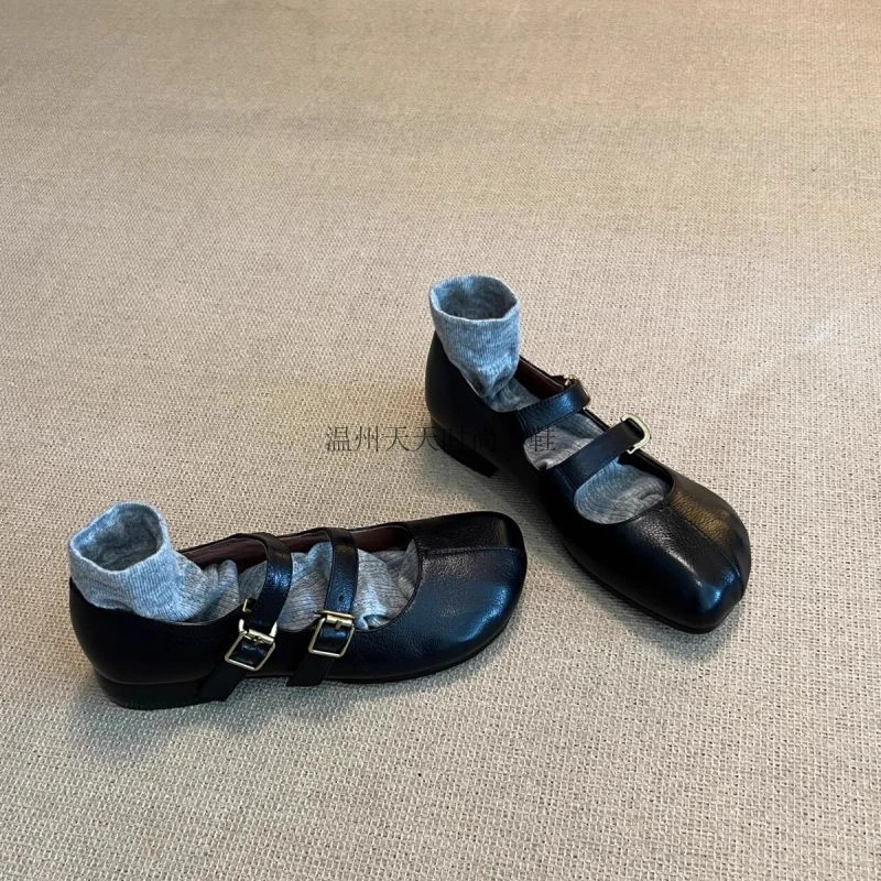 复古圆头浅口单鞋女法式芭蕾鞋一字带配裙子玛丽珍鞋