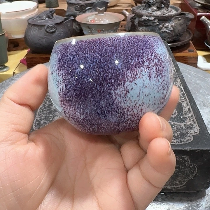 主人杯一个，瓷。。。