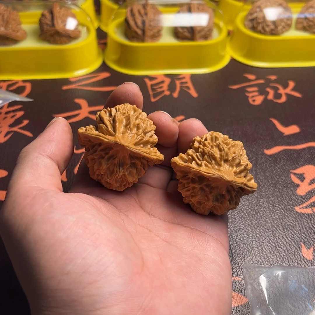 文玩核桃吊坠06大龙鳞