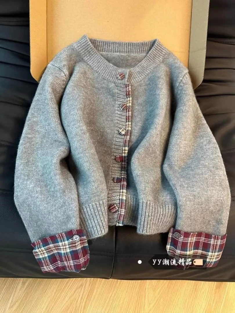 韩系圆领格子拼接毛衣女2024秋冬新款宽松上衣外套