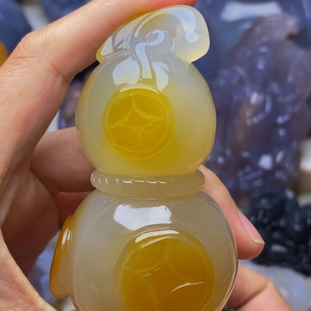 玛瑙/玉髓把件未镶嵌