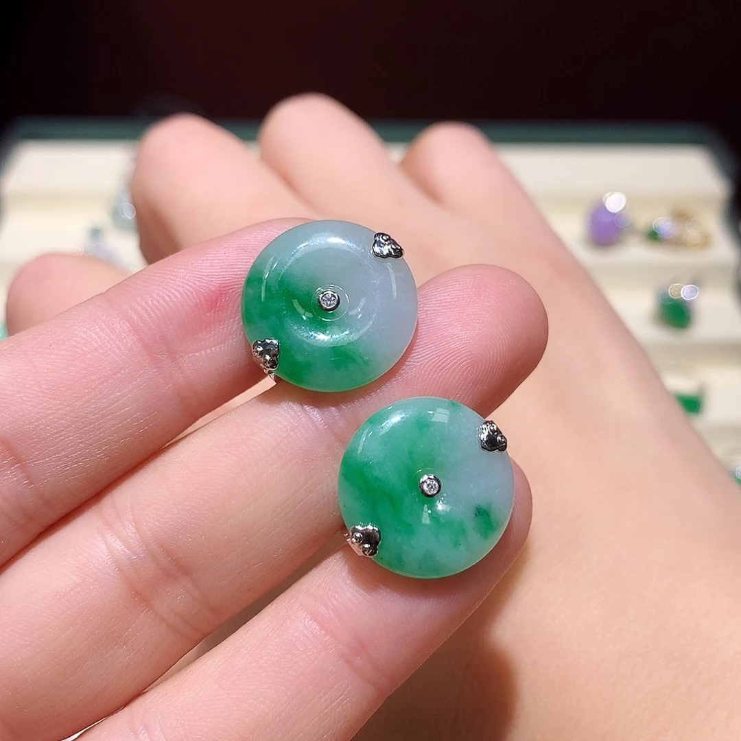 翡翠18K金镶嵌耳饰缅料