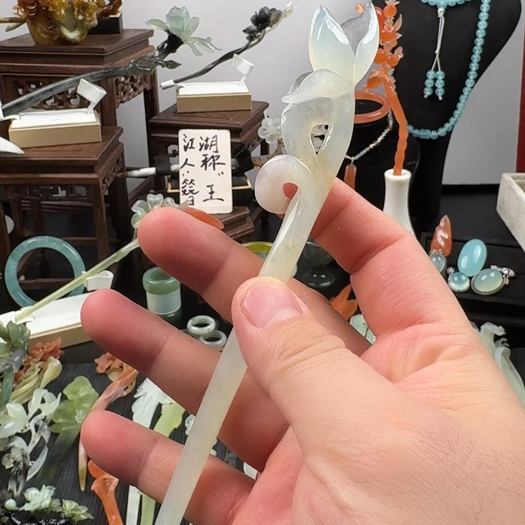 蛇纹石玉未镶嵌发饰