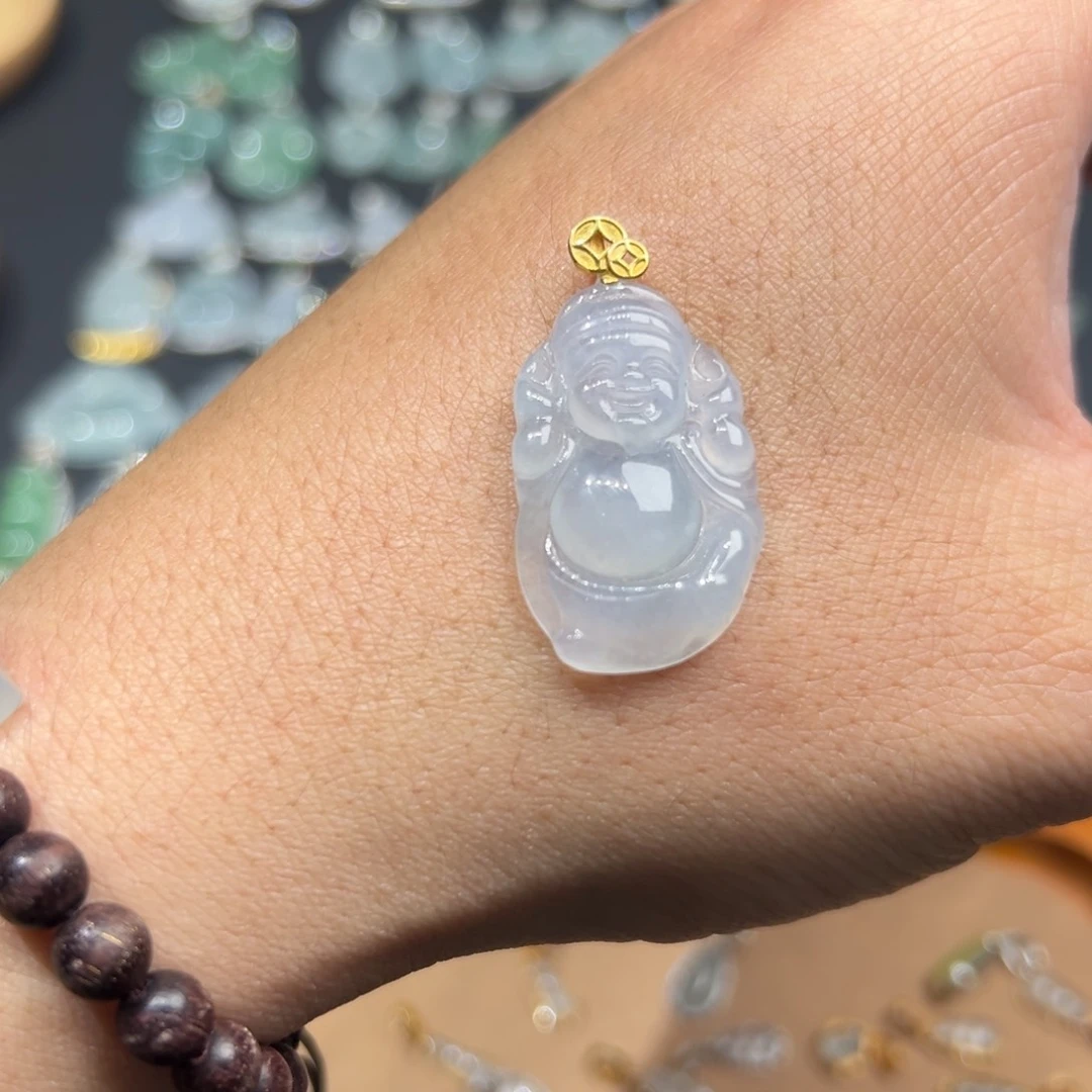 翡翠18K金镶嵌颈饰柿***?财神