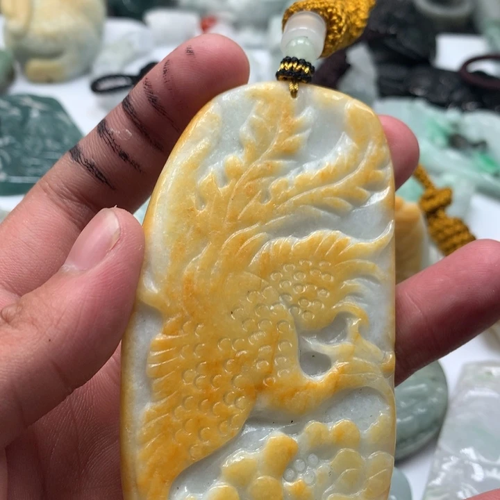 翡翠未镶嵌颈饰保真天然a货翡翠