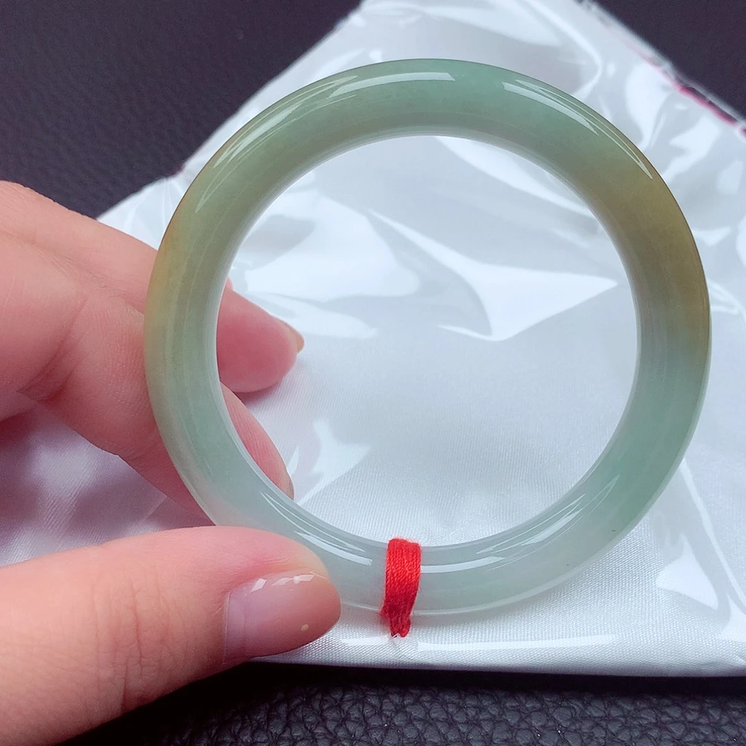 翡翠手镯未镶嵌天然缅甸翡翠A货