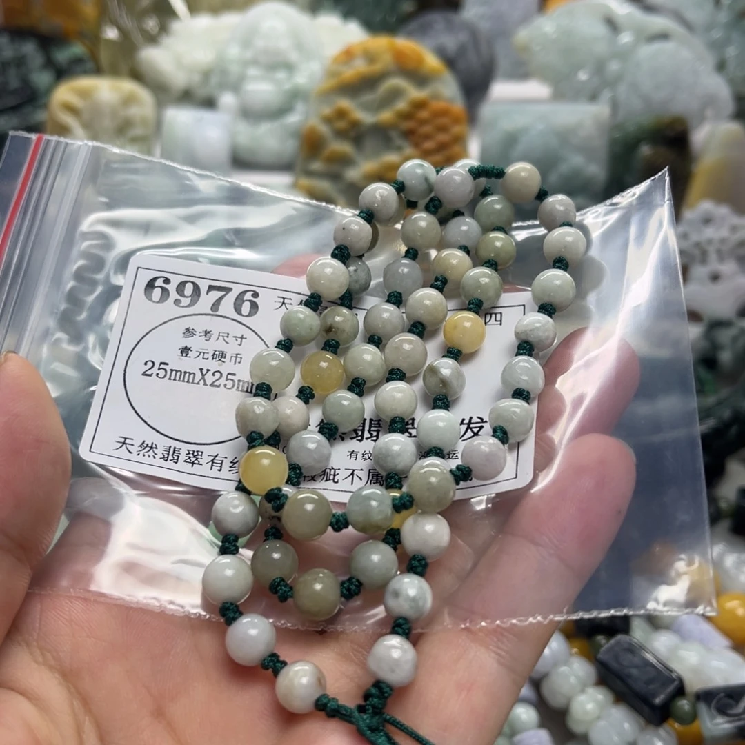 翡翠未镶嵌颈饰6976