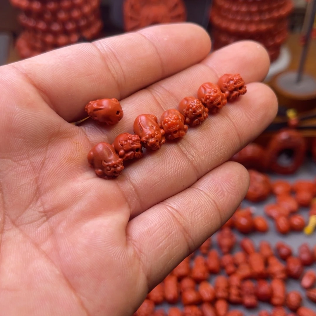 南红玛瑙未镶嵌川料精工貔貅卡8➕多样性发货其中一个