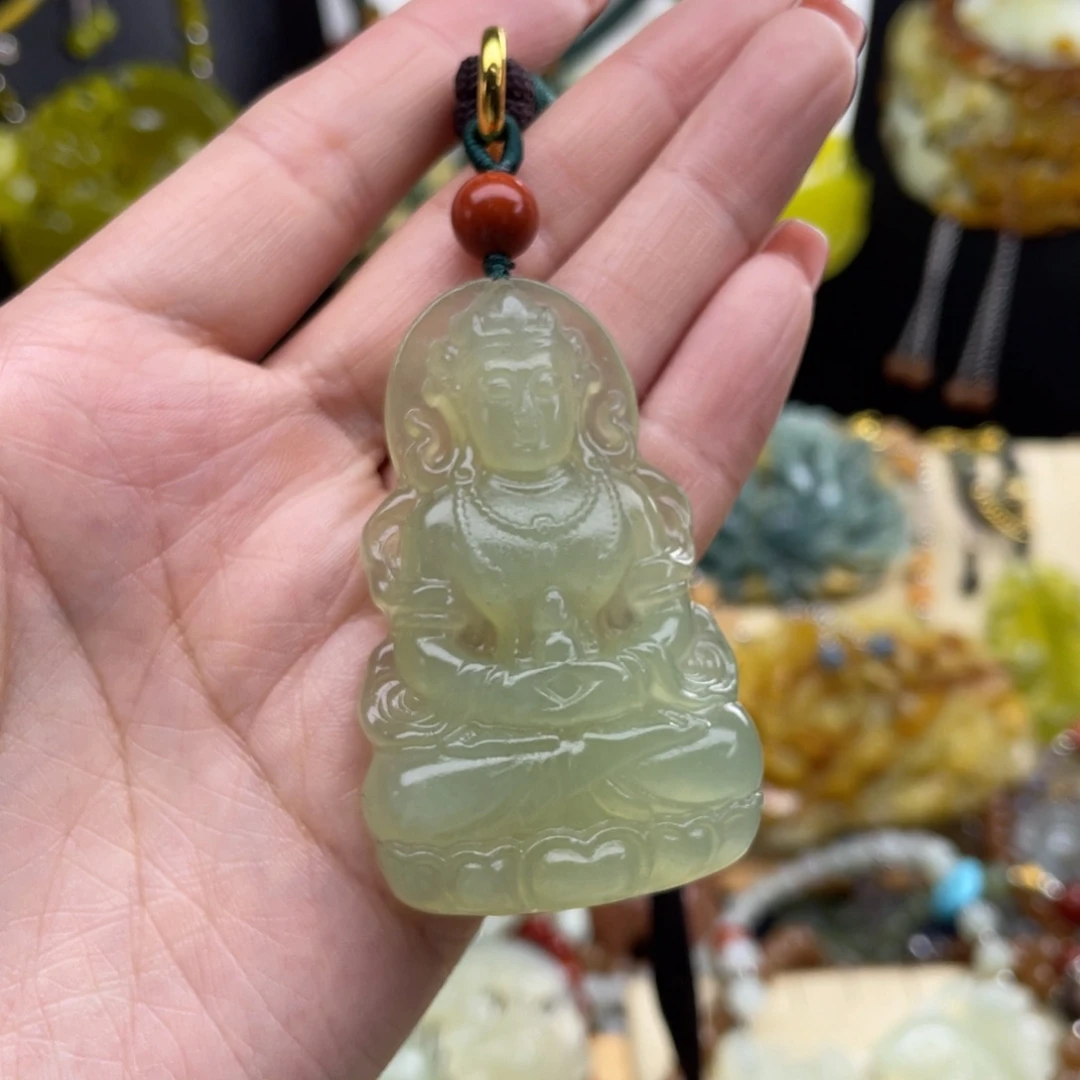 未镶嵌蛇纹石玉颈饰