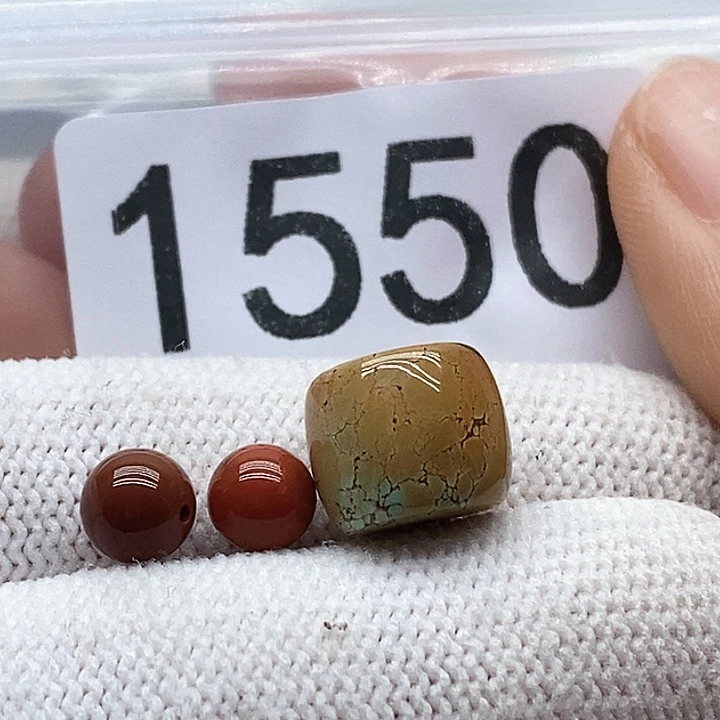 南红玛瑙未镶嵌颈饰