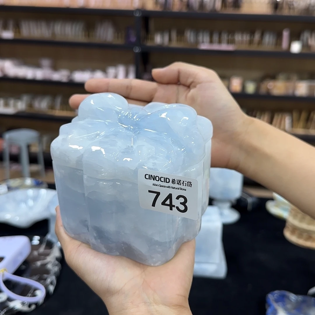 石材743冰川蓝蝴蝶结储物罐