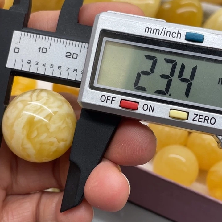 未镶嵌琥珀裸石蜜蜡