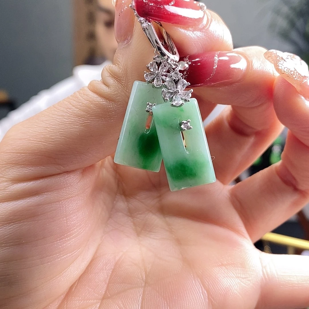 翡翠耳饰银S925镶嵌翡翠