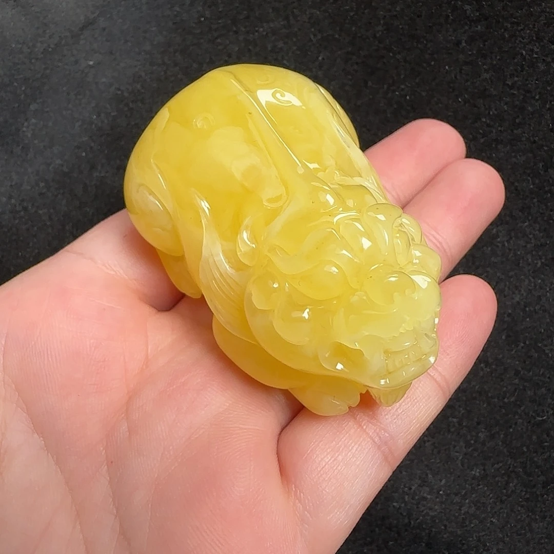 蜜蜡未镶嵌珠宝奇石微粉