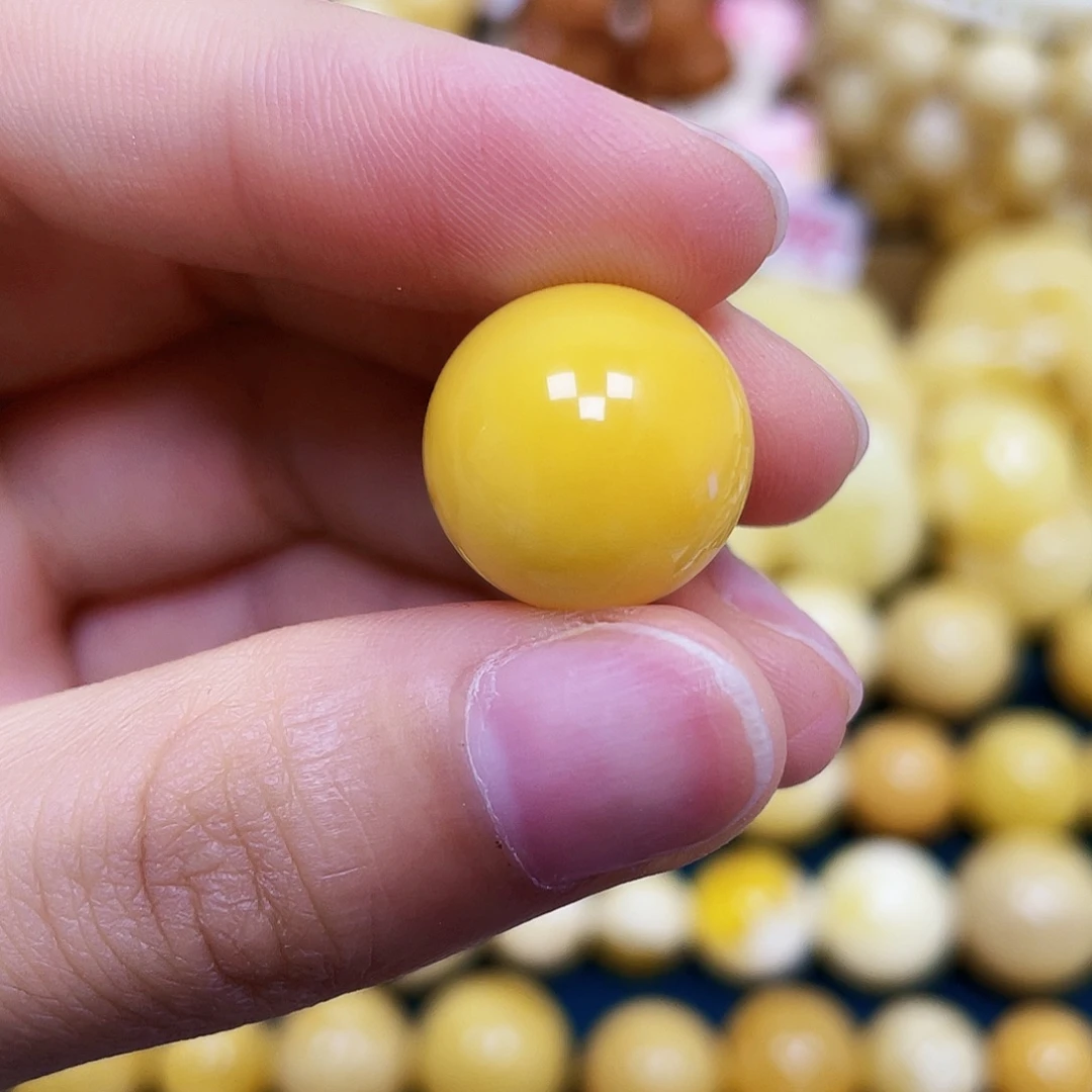 裸石琥珀未镶嵌15.8mm
