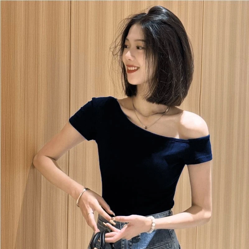 美式复古性感斜肩短袖t恤女夏季辣妹风露肩修身显瘦独特别致上衣