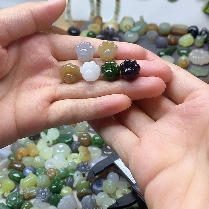 未镶嵌和田玉挂件猫爪98一个多样性发其一