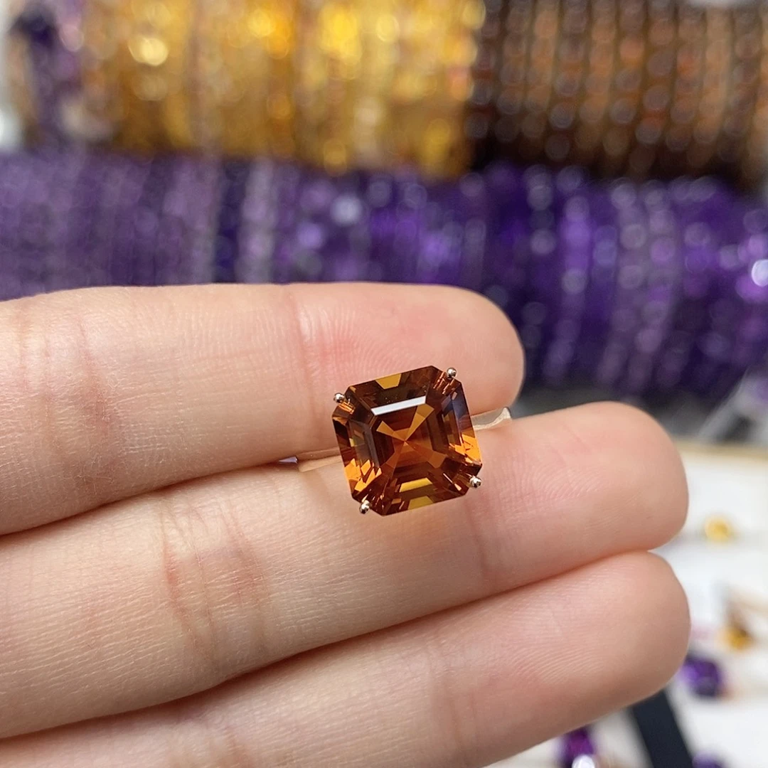 闭口戒指18K金镶嵌黄晶M****o方糖顶级