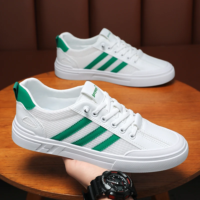 透气休闲休闲板鞋防臭男士板鞋潮流春季鞋子夏季百搭男士布鞋