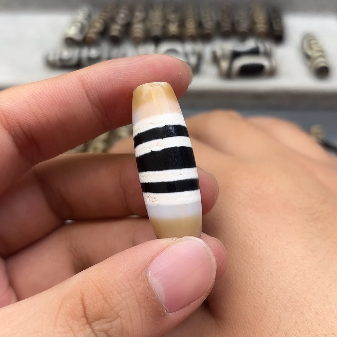 玛瑙/玉髓珠宝半成品未镶嵌郑*树