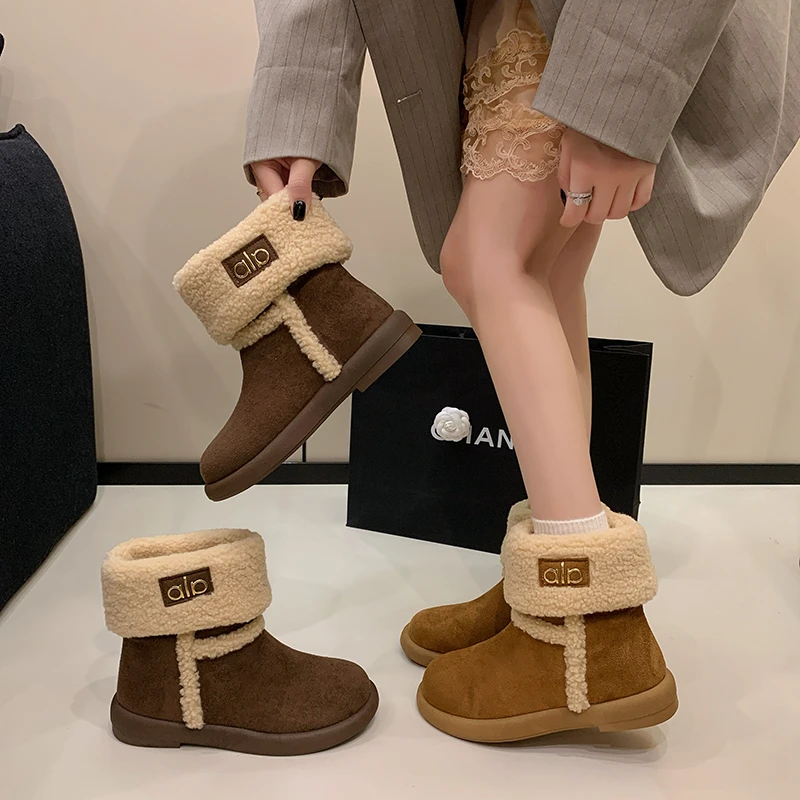 超火羊羔毛保暖雪地靴女款冬季爆款加绒加厚棉靴外穿甜美防寒短靴