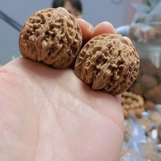 【闪购商品】把件文玩核桃38无名小众蜡皮