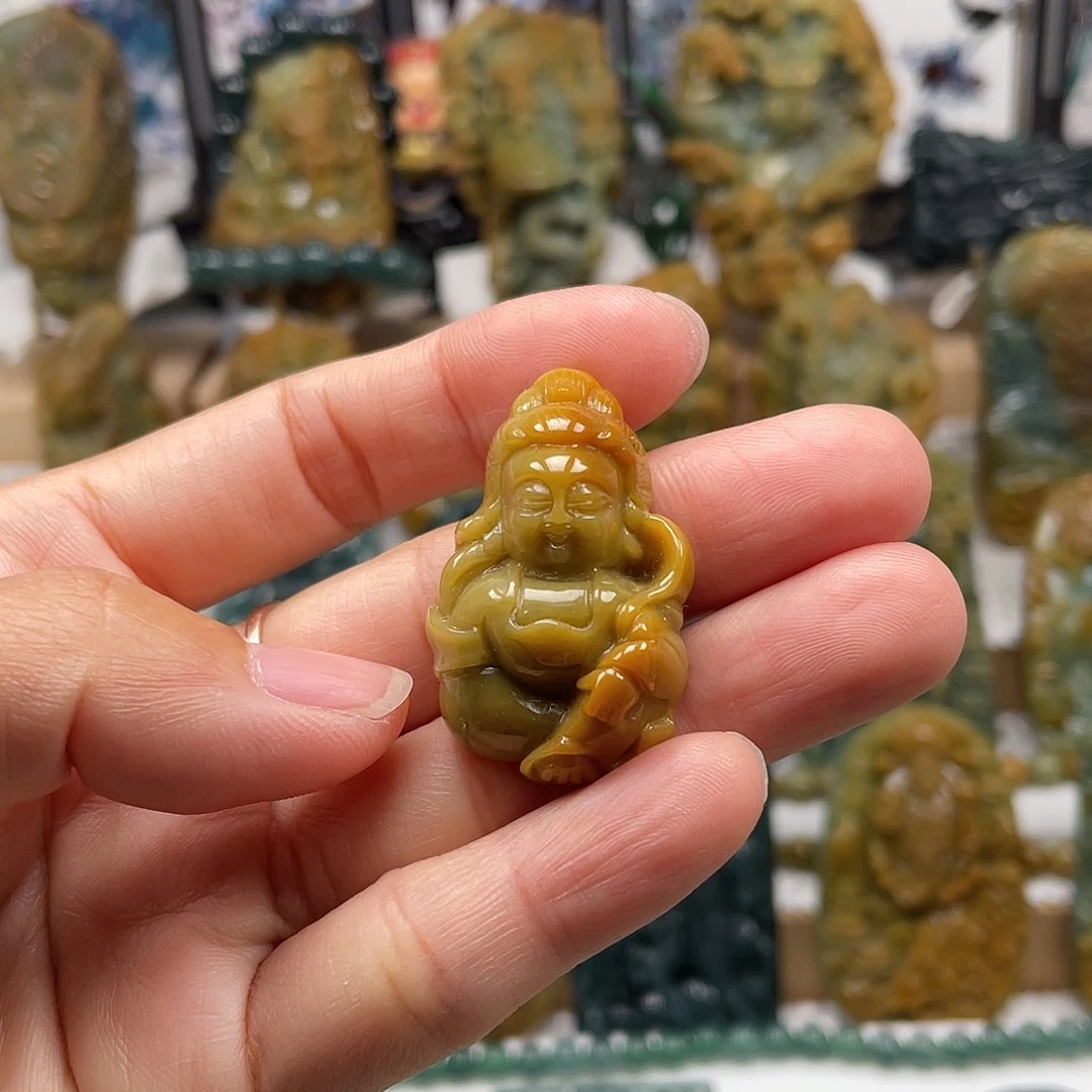 翡翠未镶嵌颈饰天然翡翠a货观音