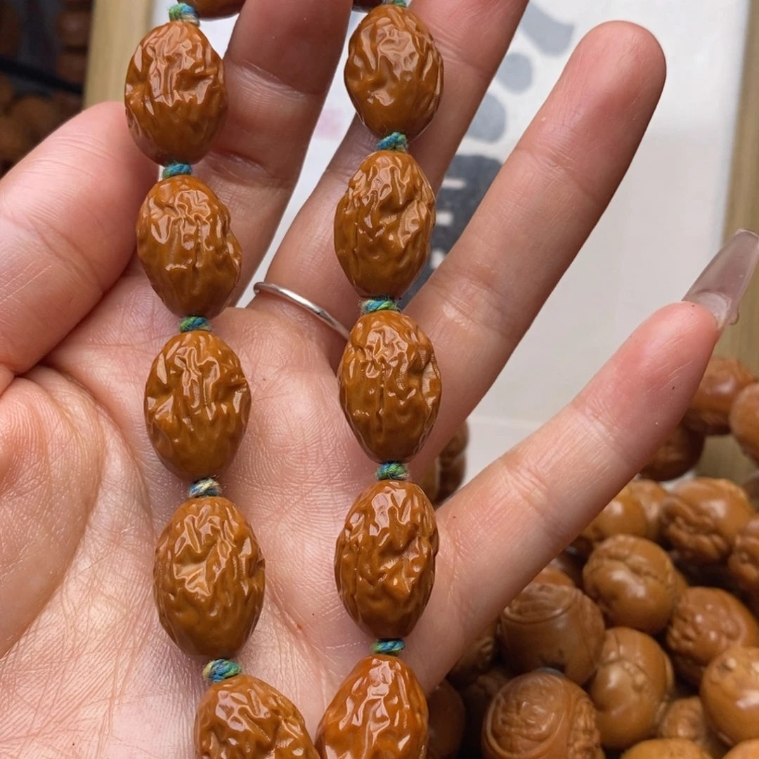 橄榄核手串小红枣