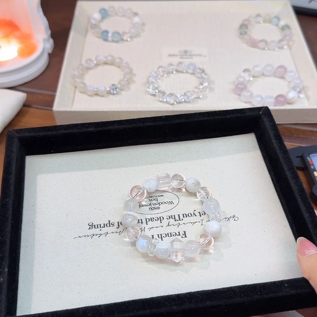 熙***熙水晶未镶嵌手链拍2单是总价 雪花幽灵多宝手串