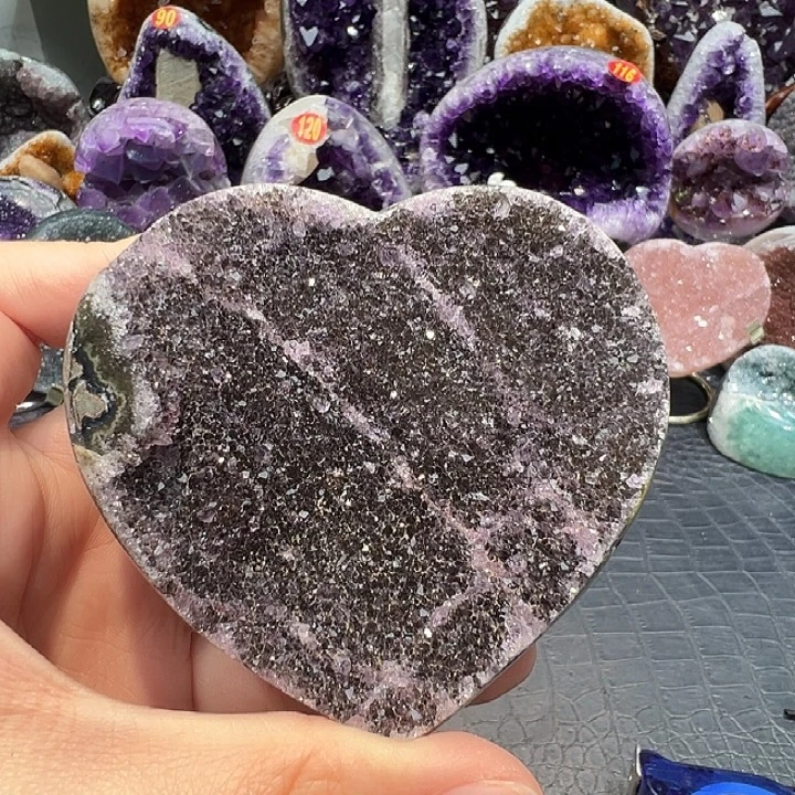 紫晶未镶嵌珠宝半成品