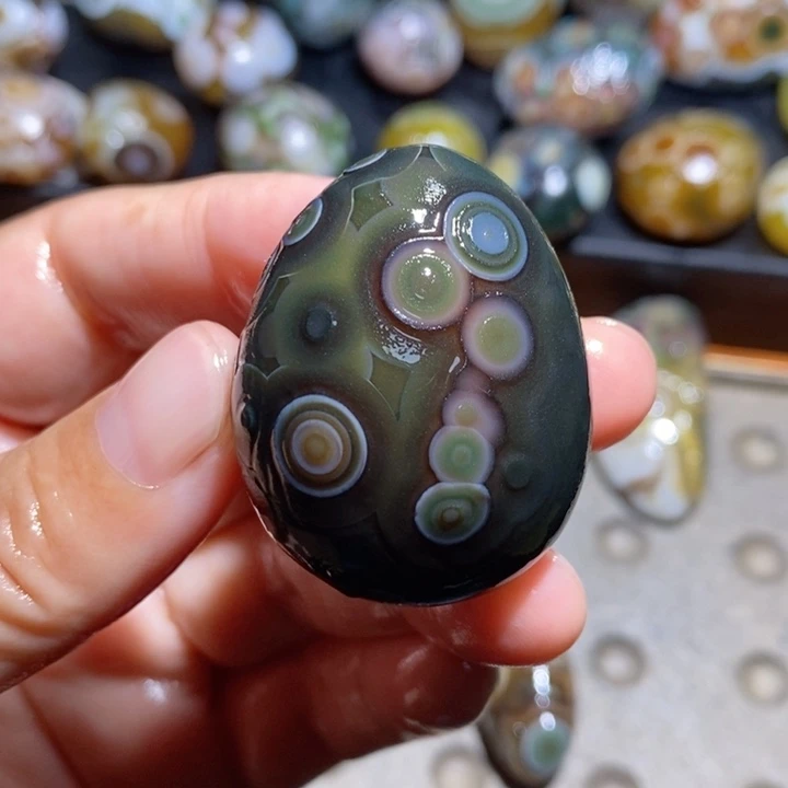 未镶嵌玛瑙/玉髓珠宝半成品58