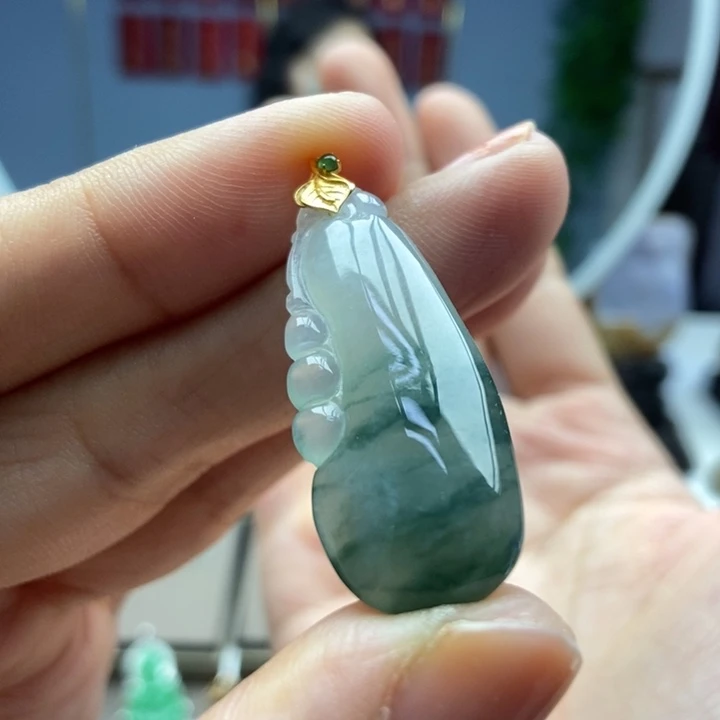 翡翠18K金镶嵌颈饰吊坠14