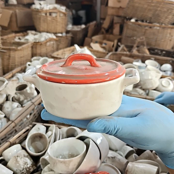 摆件陶瓷盘子碗啥都有