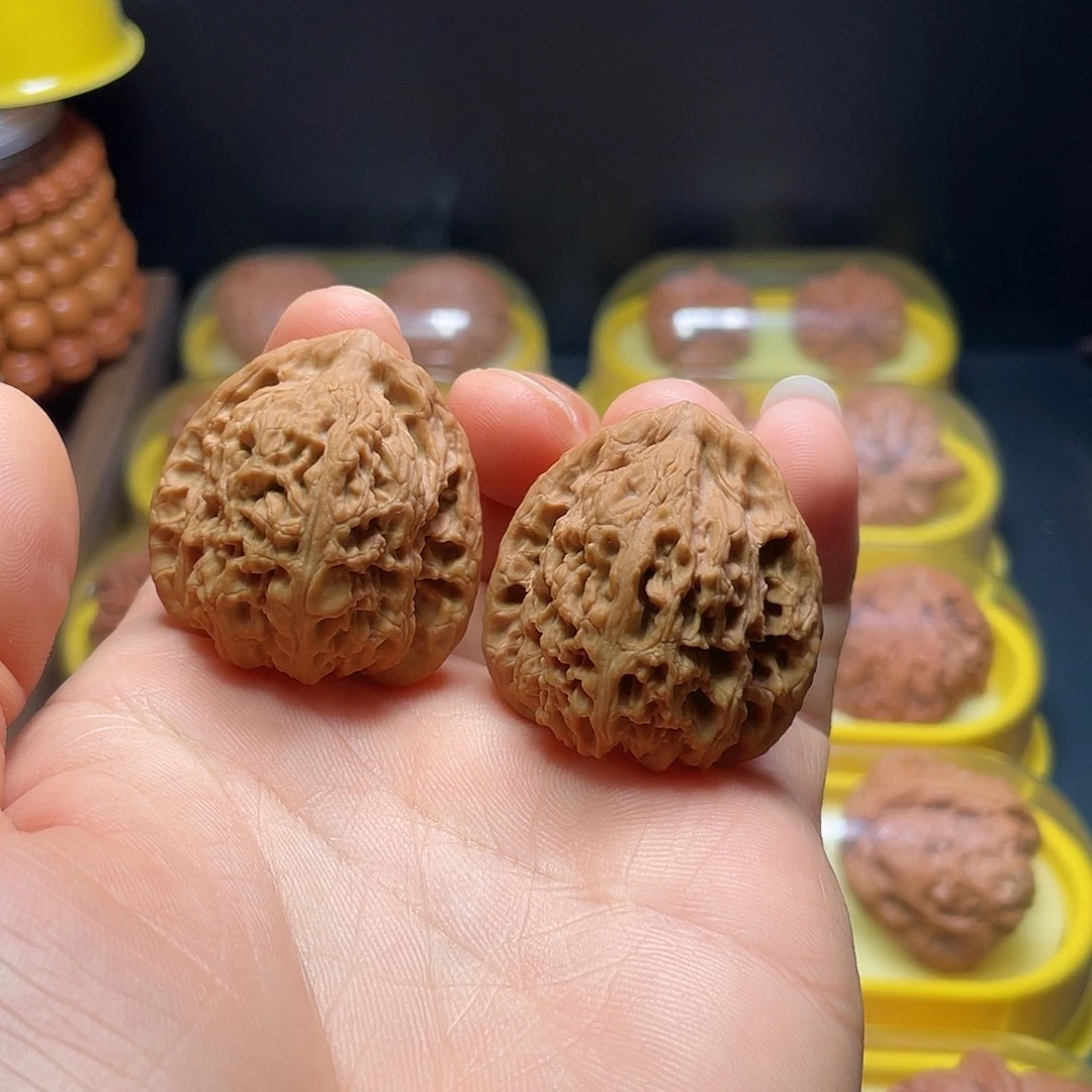 吊坠文玩核桃36尺南疆石