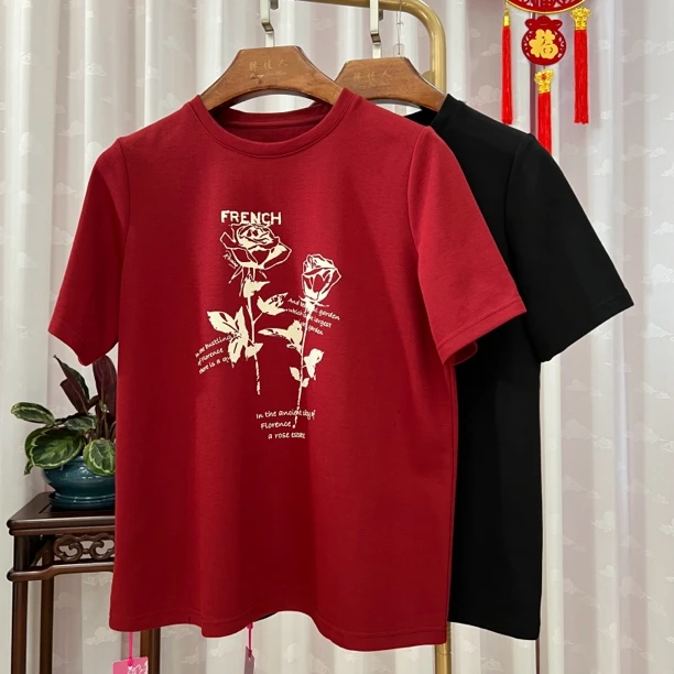 胖人坊玫瑰花语T恤衫4608。衣长66