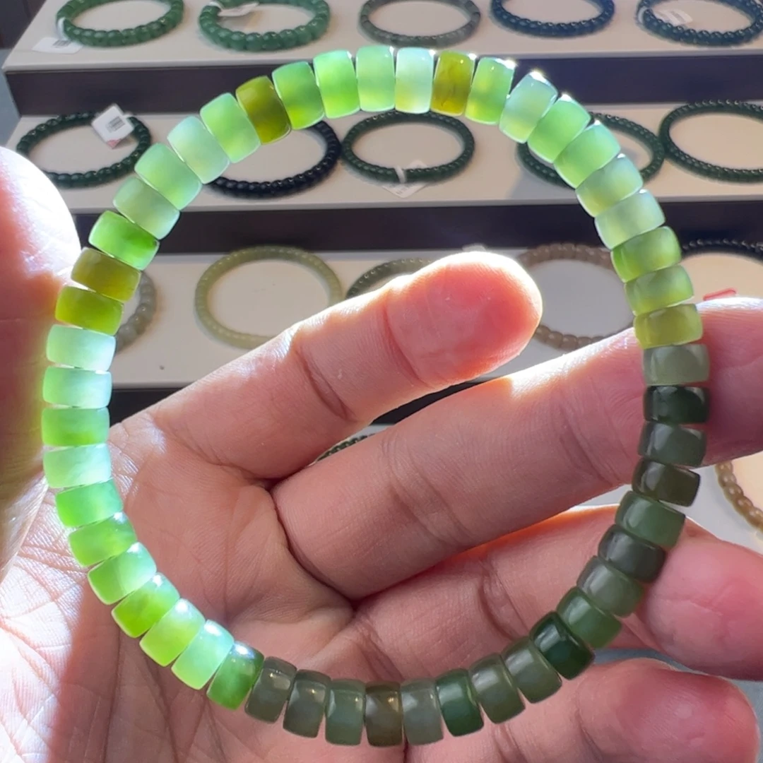 和田玉未镶嵌手链