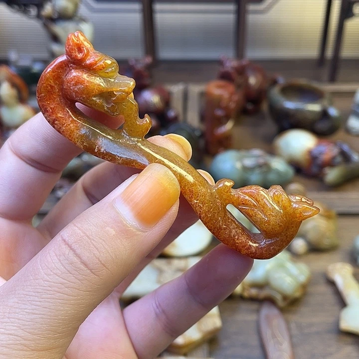 未镶嵌和田玉（糖玉）挂件