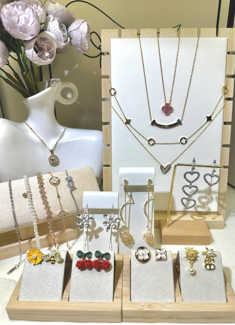 铜合金锆石耳饰 百搭铜合金耳饰项链手链