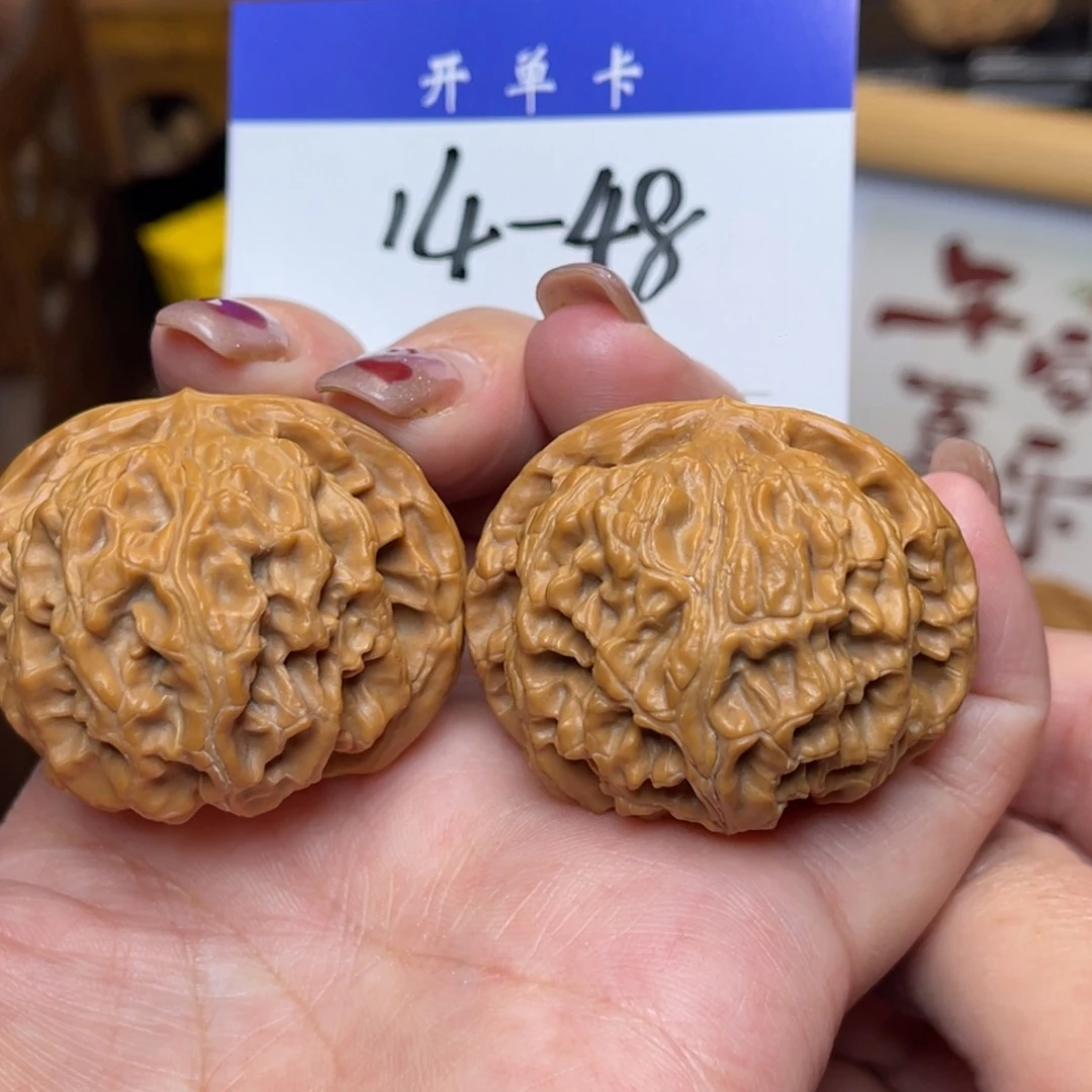 桃核把件苹果42李。