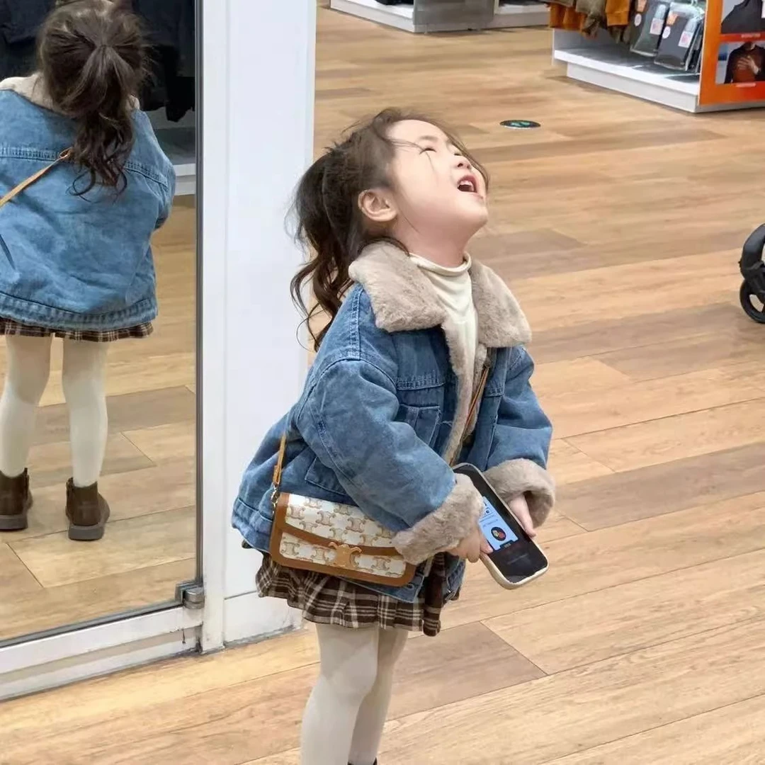 女童牛仔外套秋冬加绒儿童牛仔衣2025新款宝宝冬装女孩洋气牛仔服