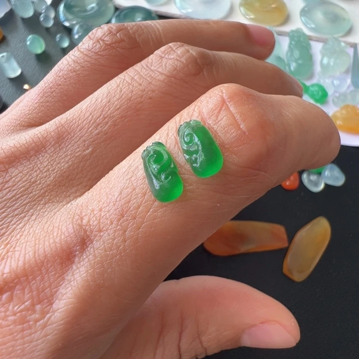 程***小定制翡翠未镶嵌福利如意