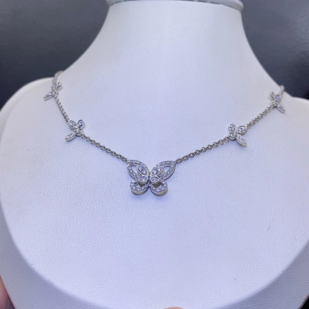 项链钻石18K金镶嵌蝴蝶k白