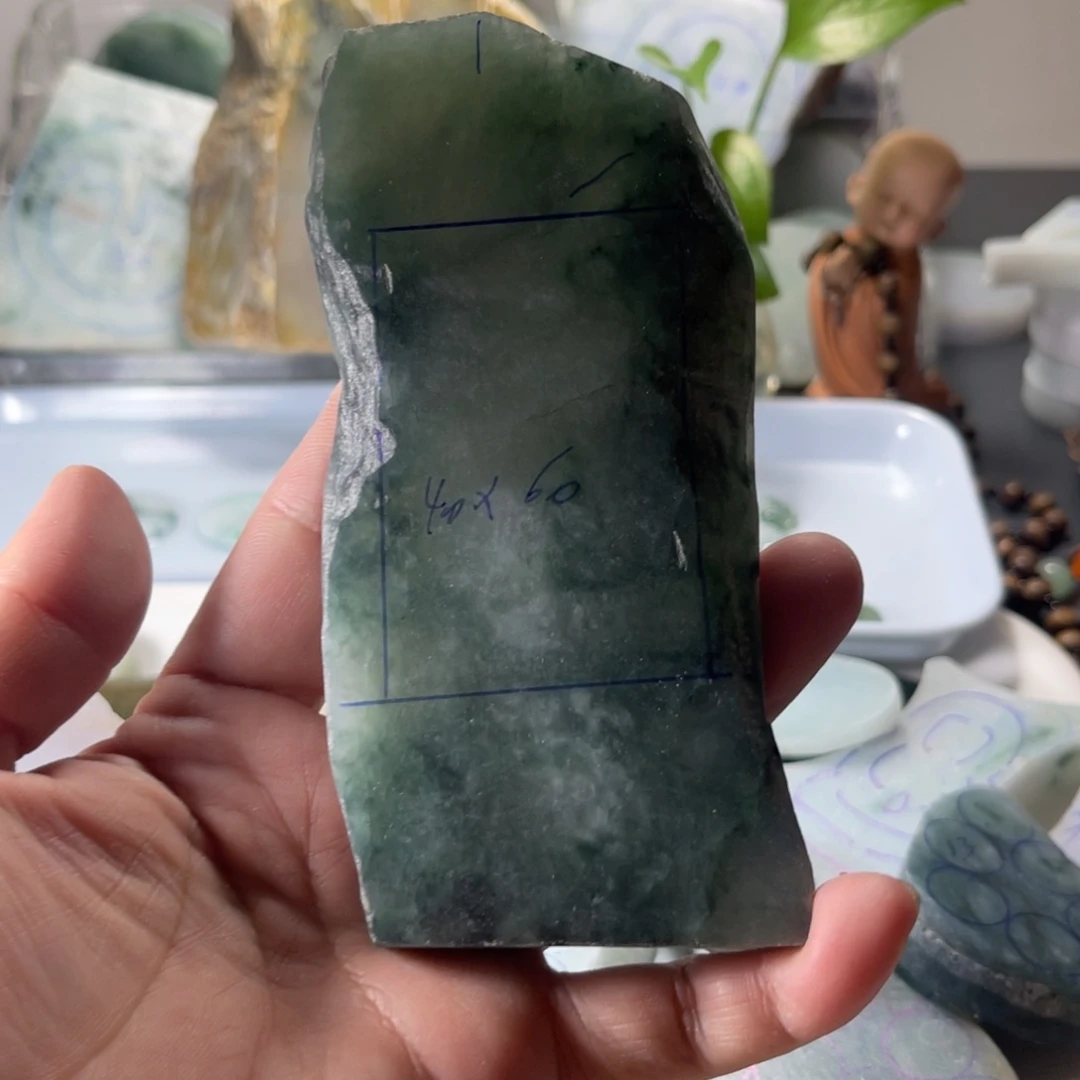 兴***翡翠裸石翡翠毛料